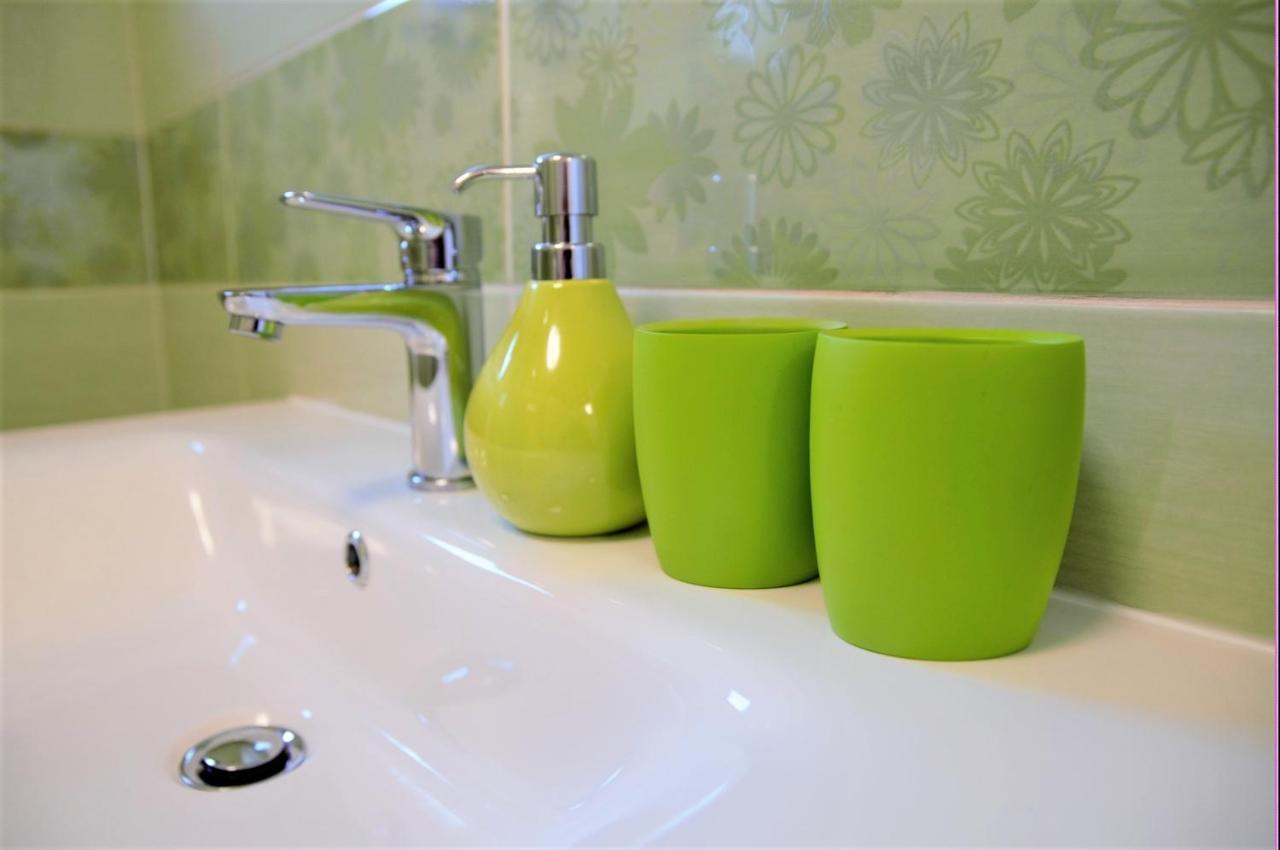 Amaryllis Residence, Apartment Diana & Deluxe Rooms With Shared Kitchen ヴェリ・ロシニュ エクステリア 写真